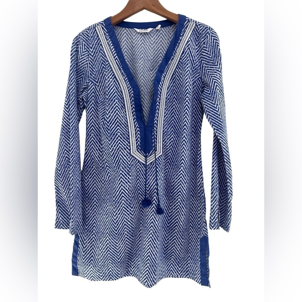 Athleta Blue and White Swim Coverup